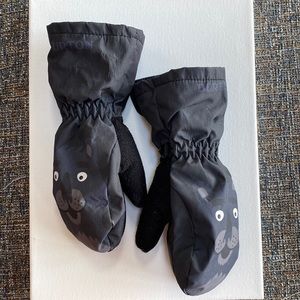 Burton 4T snow mittens